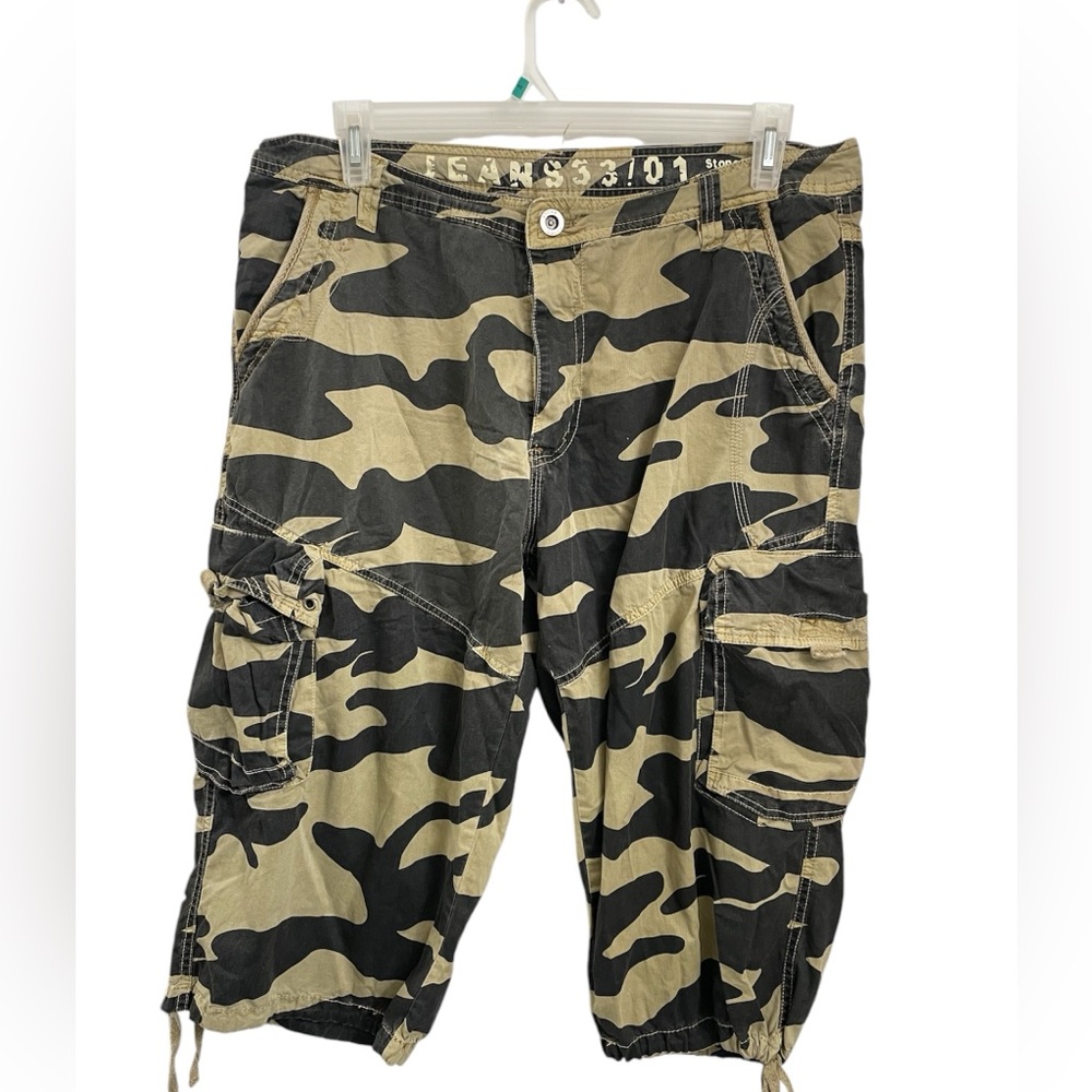Stone Touch Military Camouflage Cargo Shorts  Sz(32)